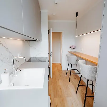 Moderne Ruhige 2-zimmer In דירה